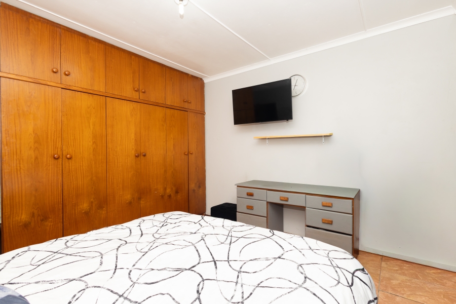 3 Bedroom Property for Sale in Somerset Park Western Cape
